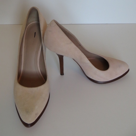 NWOT Celine Cream Suede Pumps - Mismatched sizes 🔴CLEARANCE🔴 - Picture 3 of 6